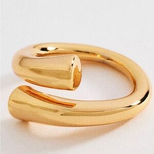 Anthropologie Sculptural Wrap Ring gold size 8